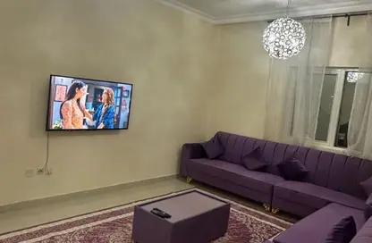 شقة - 2 غرف نوم - 3 حمامات للايجار في التعاون - الشارقة