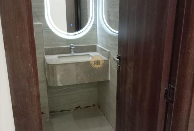 77392144 - Property Image 2