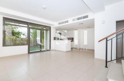 Townhouse - 4 - 5 for rent in Noor Townhouses - Town Square - Dubai