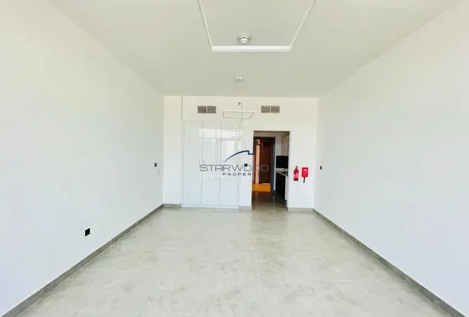 151943080 - Property Image 2