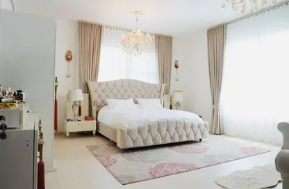 Villa - 5 Bedrooms - 7+ Bathrooms for sale in Western Residence South - Falcon City of Wonders - Dubai