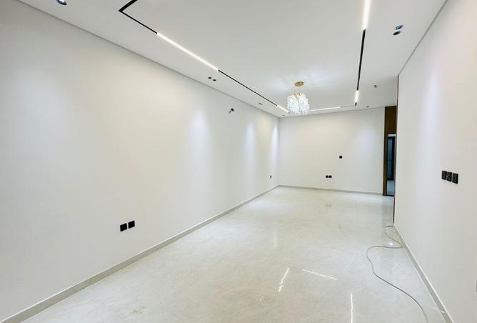 16018873 - صورة العقار 3