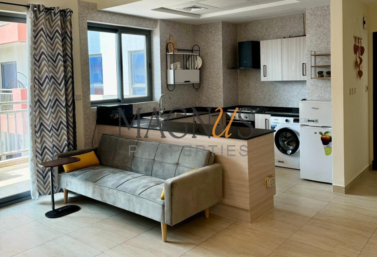 Upgraded | Furnished | Chiller & Internet Included photo 8