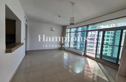 Apartment - 1 Bedroom - 2 Bathrooms for rent in Fairfield Tower - Park Island - Dubai Marina - Dubai