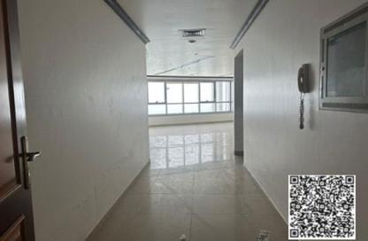 Apartment - 2 Bedrooms - 2 Bathrooms for rent in Corniche Tower - Ajman Corniche Road - Ajman