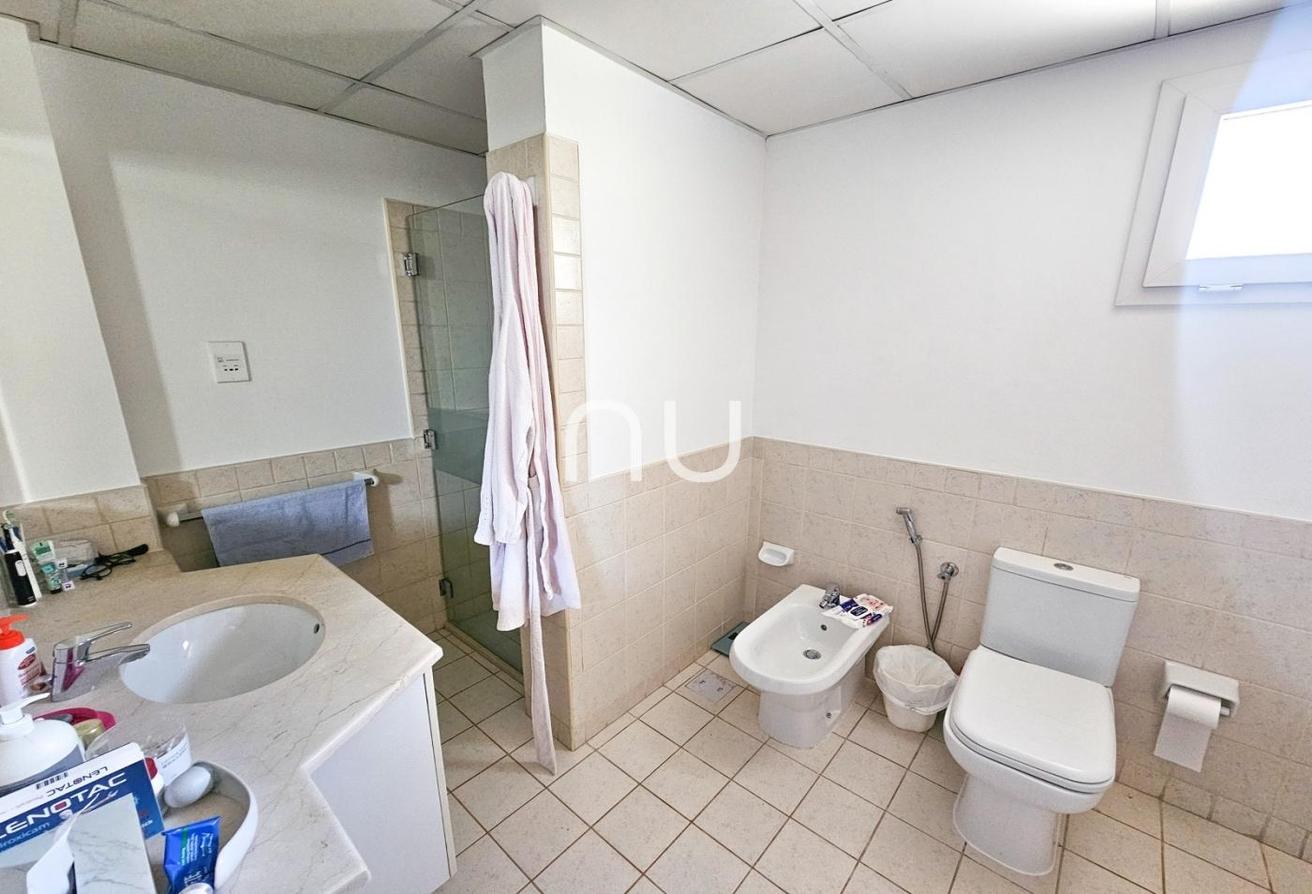 Available August| Rare 5 bedroom | Great Location photo 13