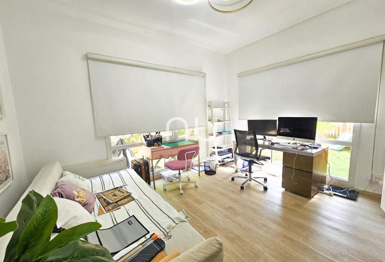Available August| Rare 5 bedroom | Great Location photo 6