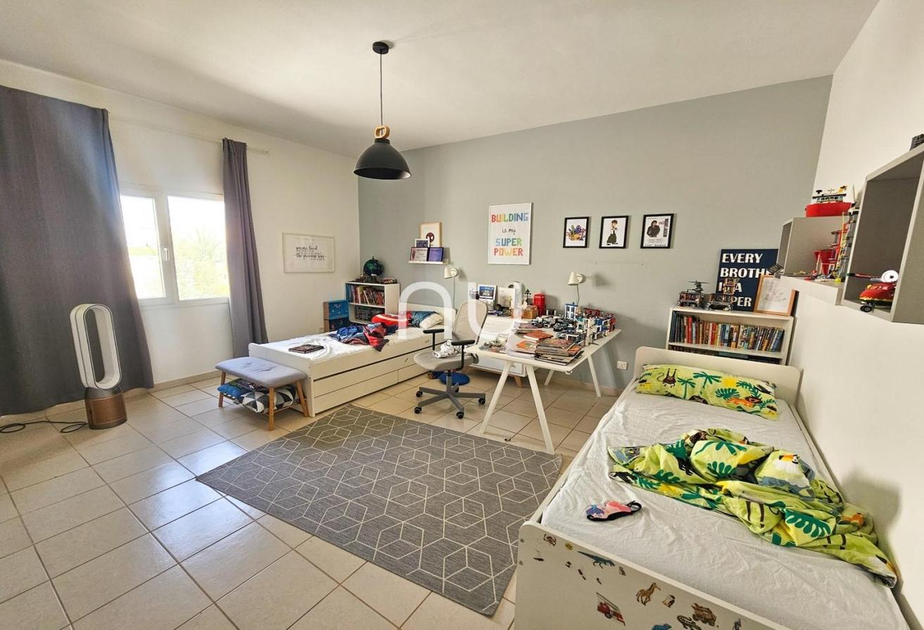 Available August| Rare 5 bedroom | Great Location photo 12