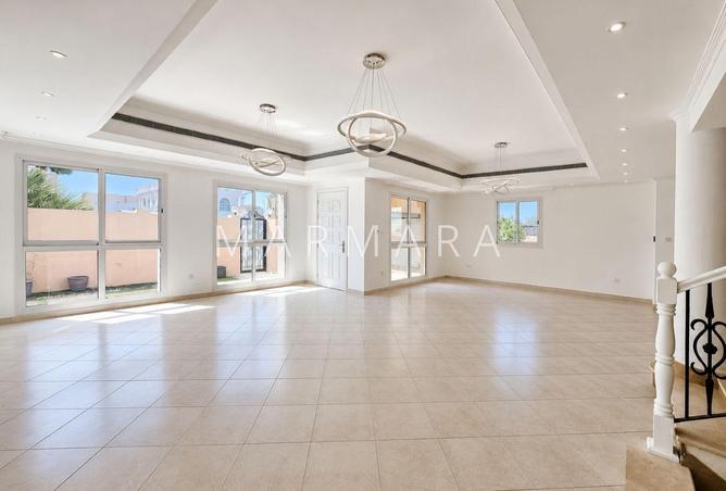 103693357 - Property Image 3