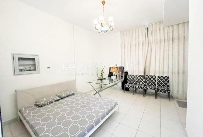 Spacious | Fully Furnished | Community View photo 3