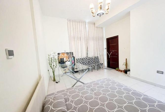 Spacious | Fully Furnished | Community View photo 2