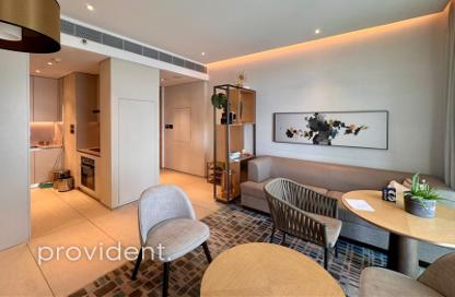 Apartment - 1 - 2 for rent in Jumeirah Gate Tower 2 - The Address Jumeirah Resort and Spa - Jumeirah Beach Residence - Dubai