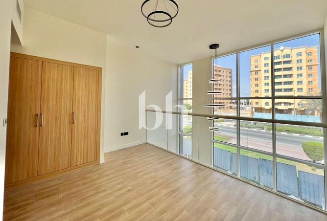 62455522 - Property Image 3