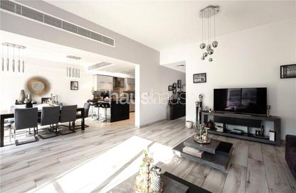Villa - 3 Bedrooms - 3 Bathrooms for sale in Maeen 4 - Maeen - The Lakes - Dubai