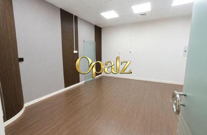 Office Space - Studio for rent in Warba Center - Al Muraqqabat - Deira - Dubai Office Space - Studio for rent in Warba Center - Al Muraqqabat - Deira - Dubai