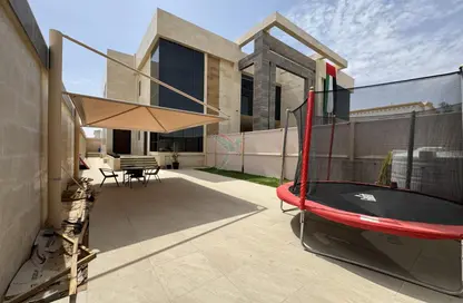 فيلا - 3 غرف نوم - 5 حمامات للايجار في "جفات النيار " - زاخر - العين