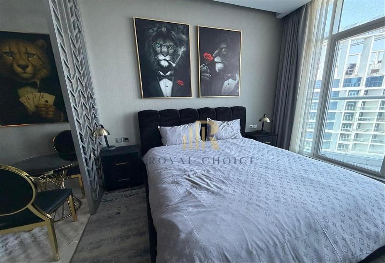 High Floor | Canal View | Ready to Move In photo 5
