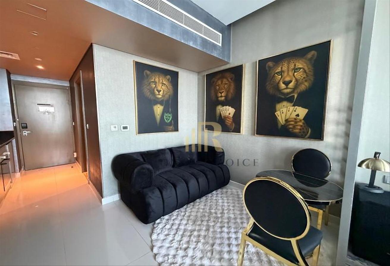 High Floor | Canal View | Ready to Move In photo 3