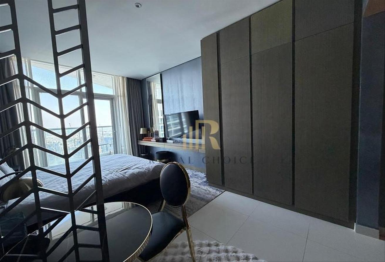 High Floor | Canal View | Ready to Move In photo 7