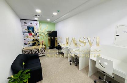 Business Centre - Studio - 1 for rent in Al Fajer Complex - Oud Metha - Bur Dubai - Dubai