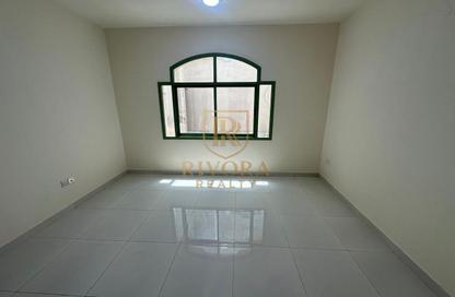 Apartment - 1 - 2 for rent in Rashed Ali Rashed Almazrouei Building - Al Souk Al Kabeer - Bur Dubai - Dubai Apartment - 1 - 2 for rent in Rashed Ali Rashed Almazrouei Building - Al Souk Al Kabeer - Bur Dubai - Dubai