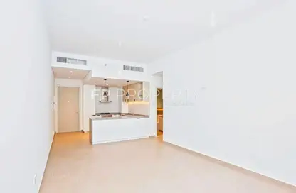 شقة - 2 غرف نوم - 2 حمامات للايجار في بلغرافيا هايتس 1 - بلجرافيا هايتس - الضاحية 12 - قرية جميرا الدائرية - دبي