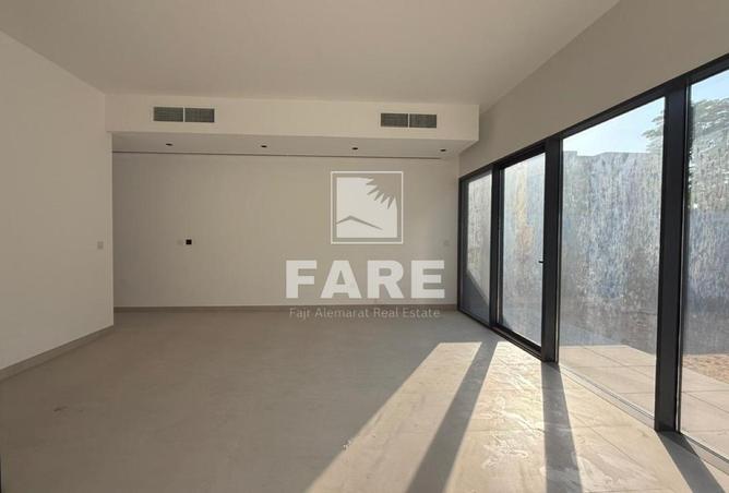 84905858 - صورة العقار 2