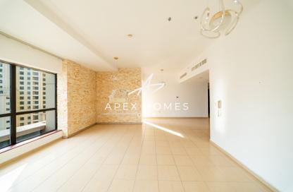 Apartment - 2 Bedrooms - 3 Bathrooms for rent in Rimal 1 - Rimal - Jumeirah Beach Residence - Dubai