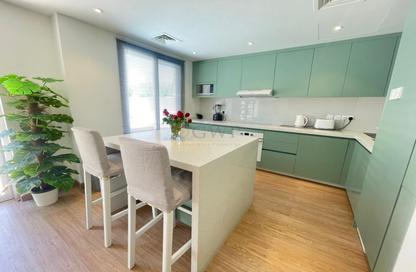 Villa - 2 Bedrooms - 3 Bathrooms for rent in Springs 8 - The Springs - Dubai