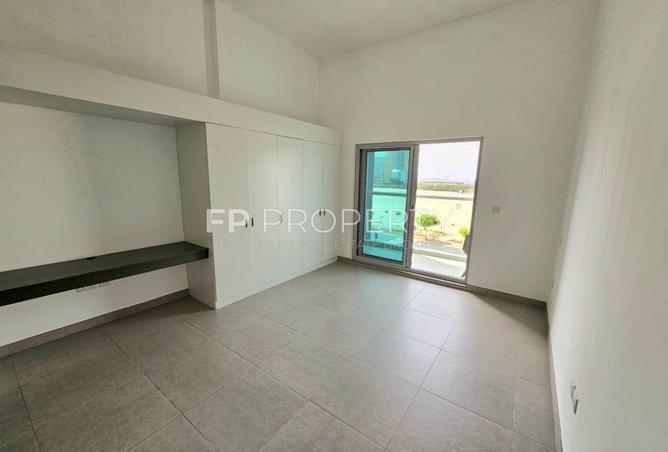 92720961 - Property Image 2