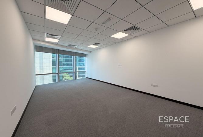 77782376 - Property Image 3