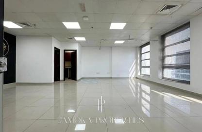 Office Space - Studio - 1 Bathroom for rent in Silver Tower - Business Bay - Dubai