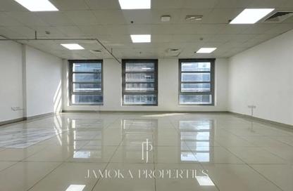 Office Space - Studio - 1 Bathroom for rent in Silver Tower - Business Bay - Dubai