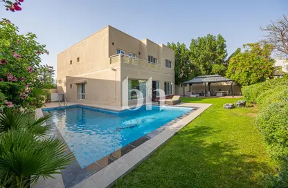 Villa - 5 Bedrooms - 5 Bathrooms for rent in Meadows 5 - Meadows - Dubai