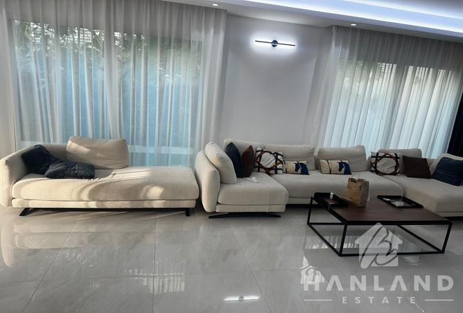 114169209 - Property Image 3
