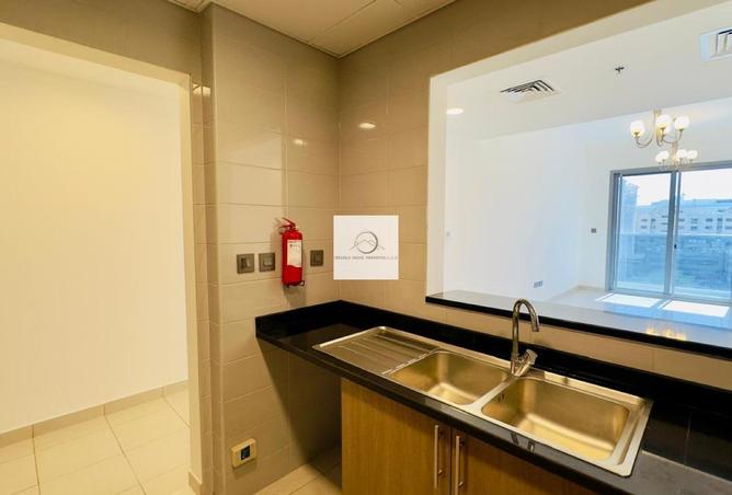 57382850 - Property Image 2