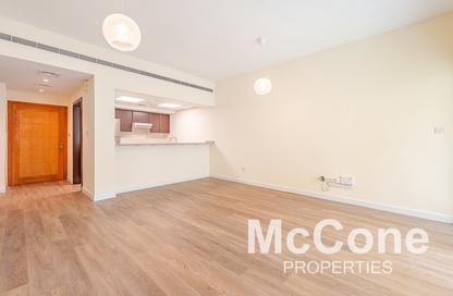 Apartment - 1 Bedroom - 1 Bathroom for rent in Al Thayyal 3 - Al Thayyal - Greens - Dubai