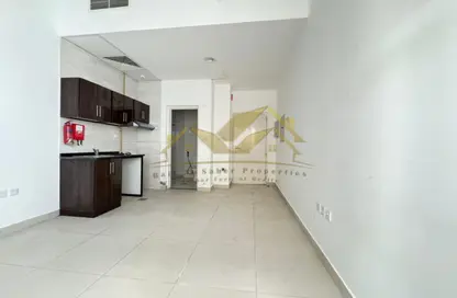 Apartment - Studio - 1 Bathroom for rent in Al Karama Sqaure - Al Karama - Dubai
