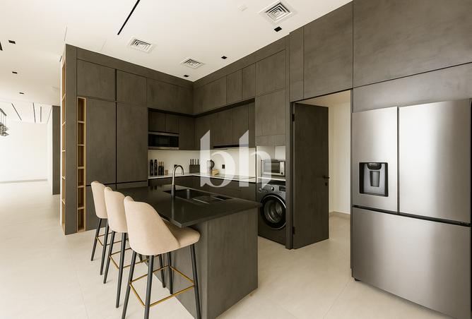 73844108 - Property Image 2