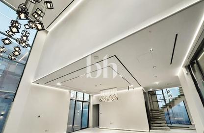 Villa - 5 Bedrooms - 7 Bathrooms for sale in Nad Al Sheba Gardens 1 - Nad Al Sheba Gardens - Nad Al Sheba - Dubai