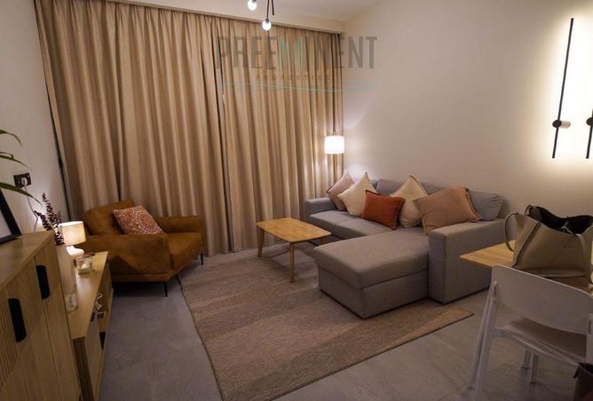 Low Floor | High ROI | Fully Furnished — photo 2