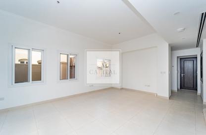 Townhouse - 3 - 4 for rent in Casa Viva - Serena - Dubai