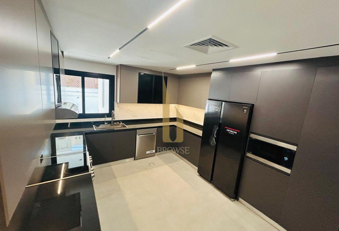 Modern 4BR Villa | Private Pool+Garden l Maids photo 13