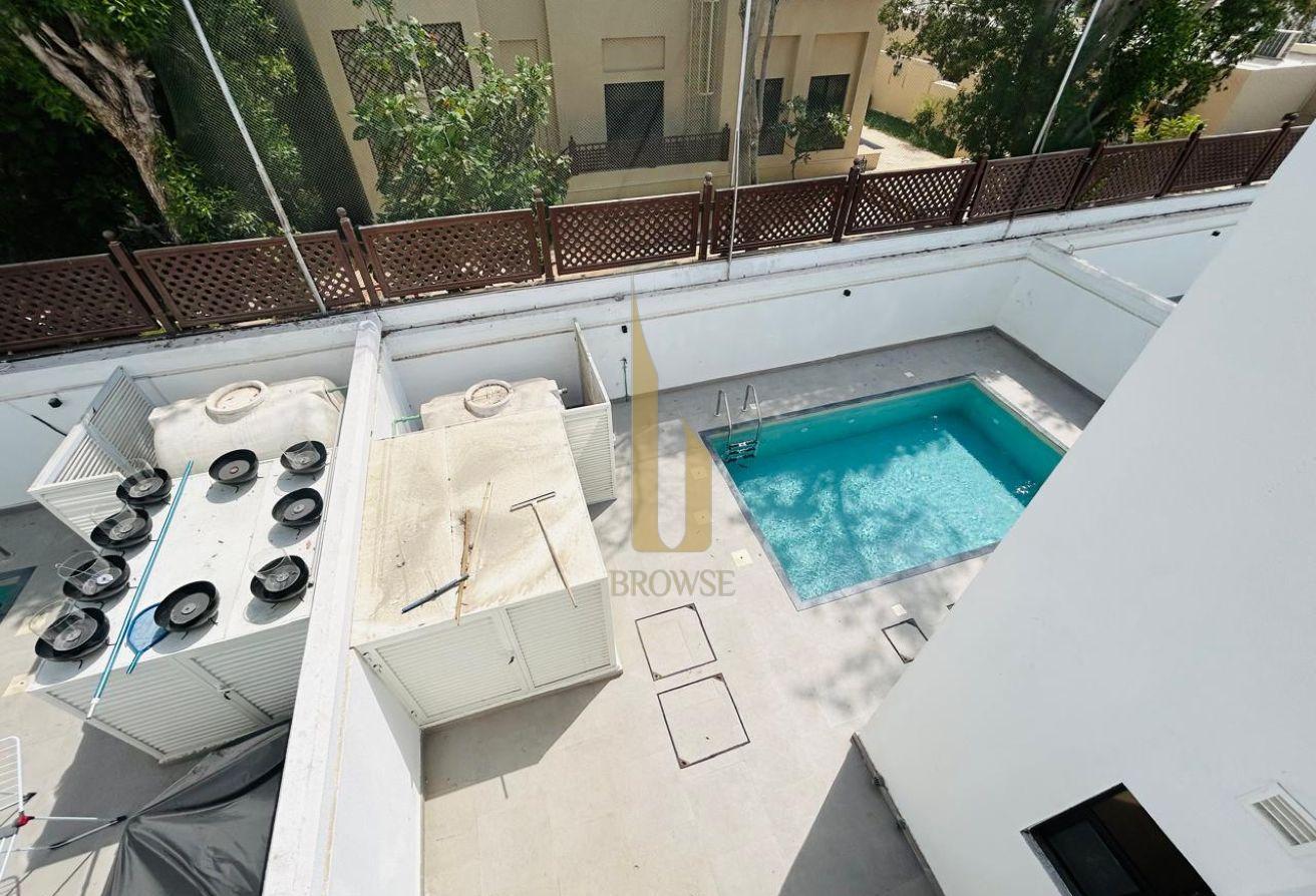 Modern 4BR Villa | Private Pool+Garden l Maids photo 5