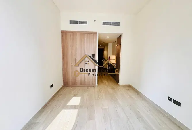 148662401 - Property Image 2