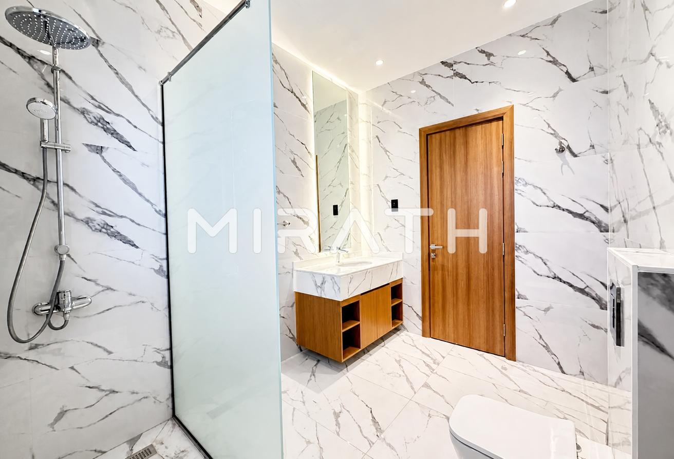 Premium 5BR Villa | Private Lift | Luxury photo 19