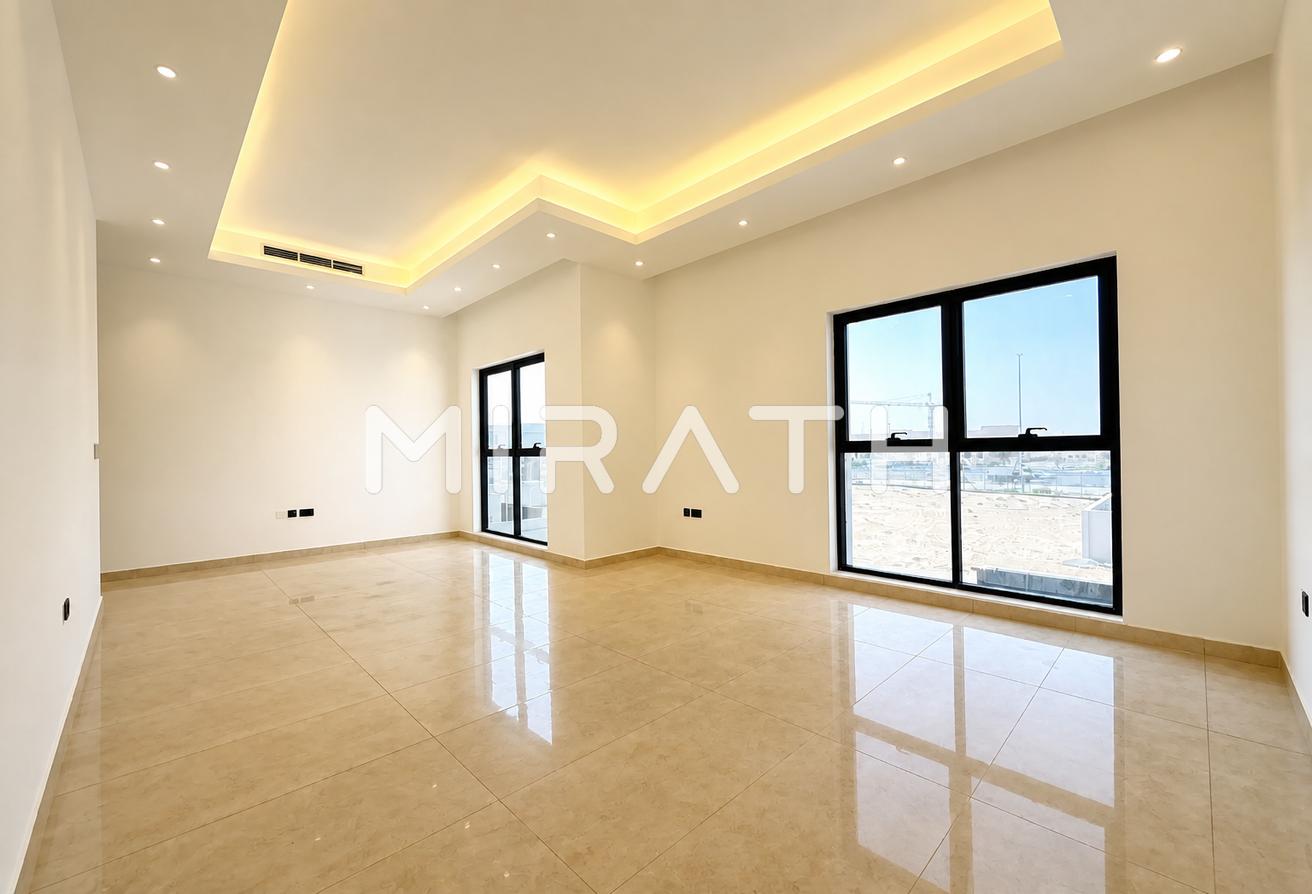 Premium 5BR Villa | Private Lift | Luxury photo 8