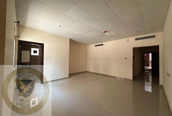 114595705 - Property Image 3