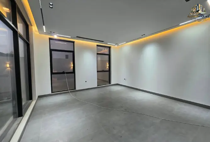158220561 - Property Image 3