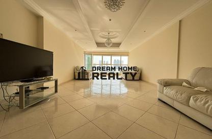 Apartment - 2 - 4 for rent in Al Anwar Tower - Al Khan Lagoon - Al Khan - Sharjah Apartment - 2 - 4 for rent in Al Anwar Tower - Al Khan Lagoon - Al Khan - Sharjah